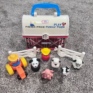 Fisher Price Family Play Farm